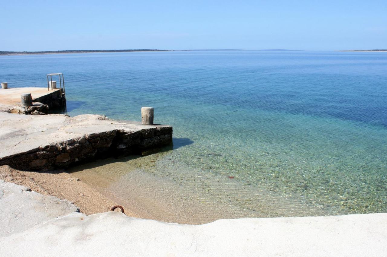 Apartments And Rooms With Parking Space Mandre, Pag - 6309 Kolan Exterior foto